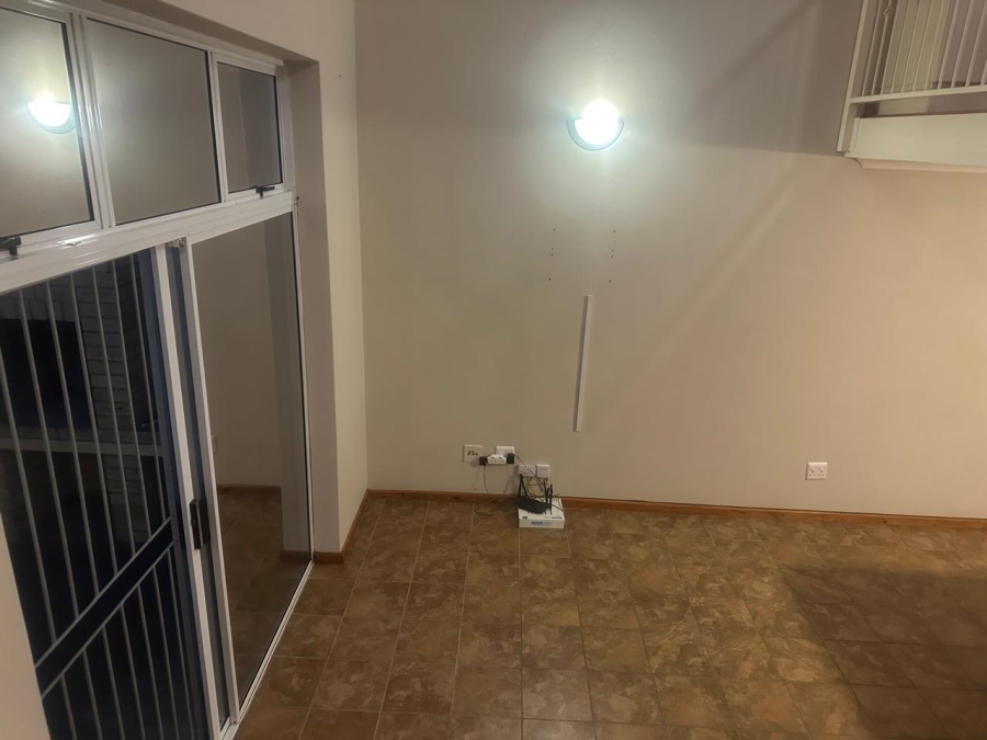 To Let 1 Bedroom Property for Rent in Windsor Park Eastern Cape